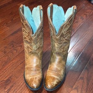 Ariat Boots size 5.5